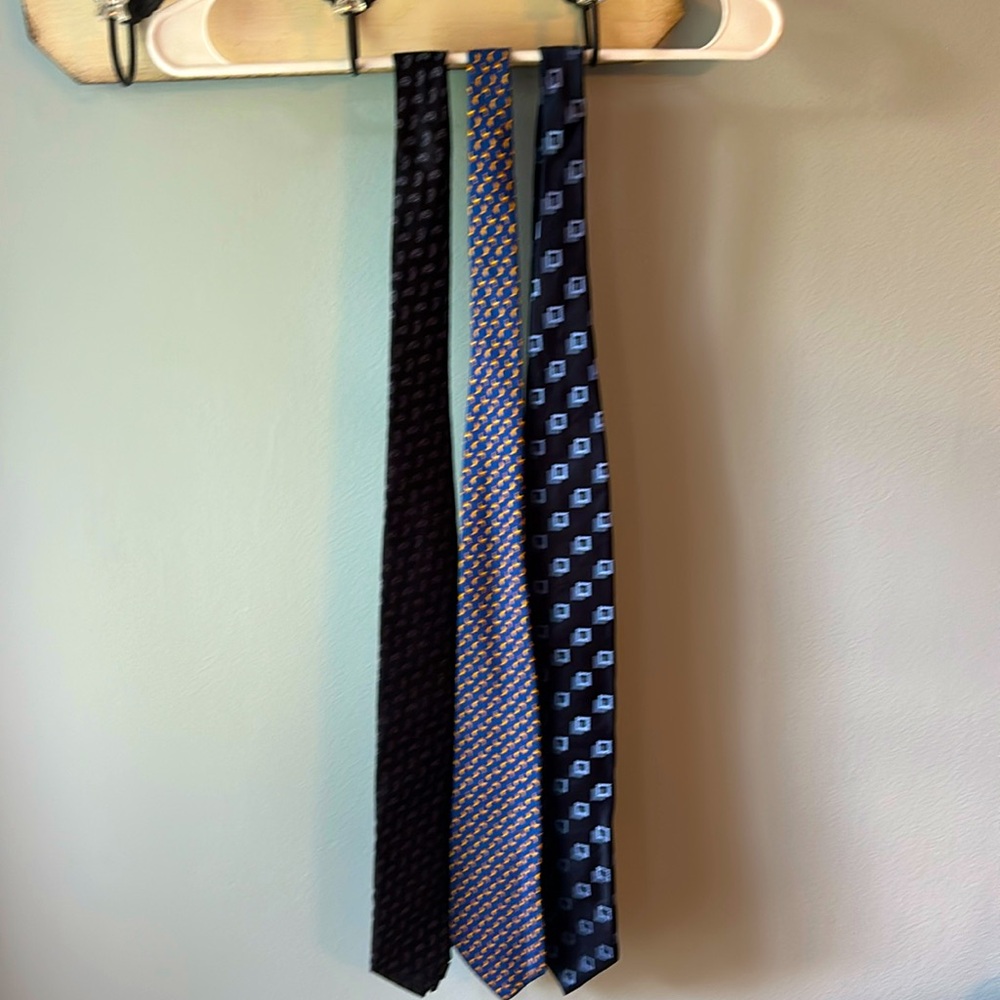 Lot of Men’s Blue Ties